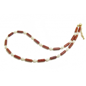 Red Jasper and White Freshwater Pearls Beaded Necklace